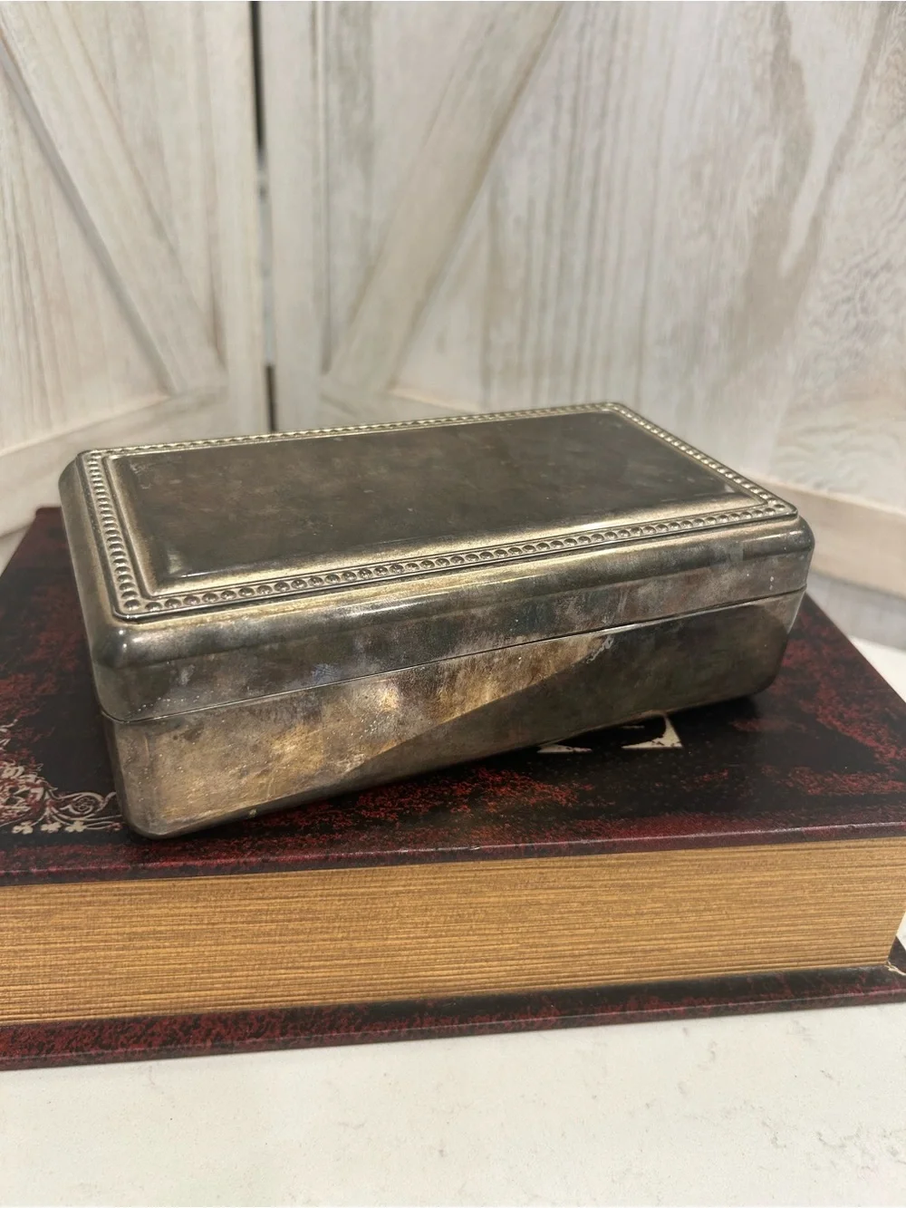 Classic Silver-plated and Navy Jewelry Storage Box with Mirror